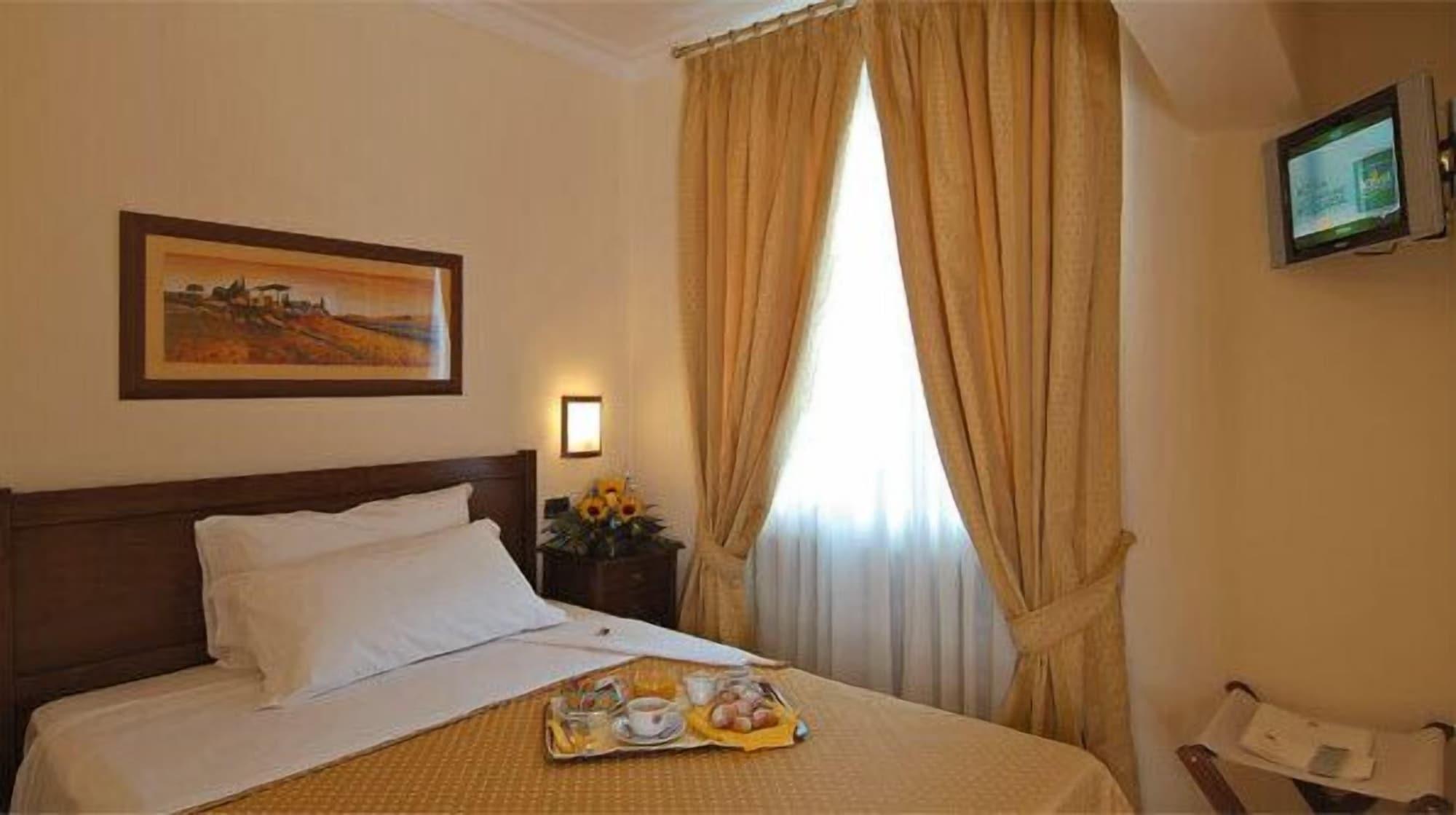 Buono Hotel Naples Luaran gambar